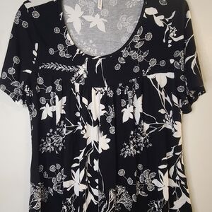 Elegant Black and White Floral Women's Blouse